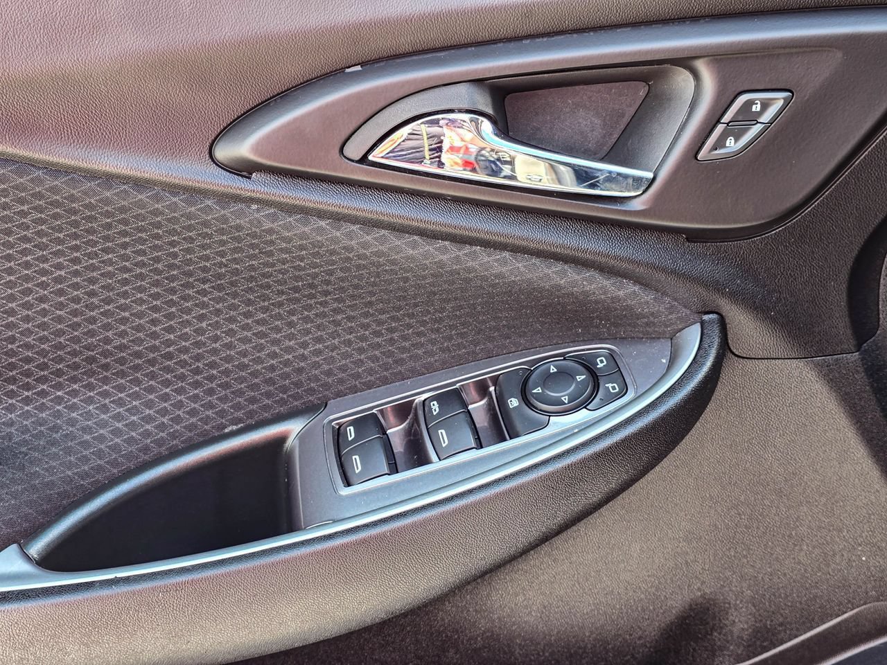 Used 2024 Chevrolet Malibu LT FWD image 12