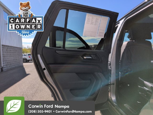 Used 2026 GMC Yukon AT4 Ultimate w/ LPO, Floor Liner Package AWD/4WD image 24