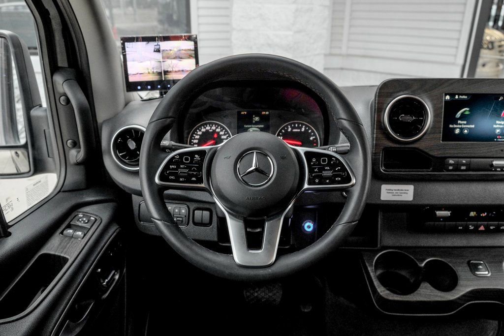 New 2024 Mercedes-Benz Sprinter 3500 image 23