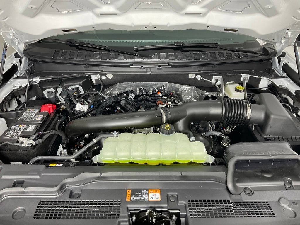 New 2027 Ford Expedition Max Active RWD image 9