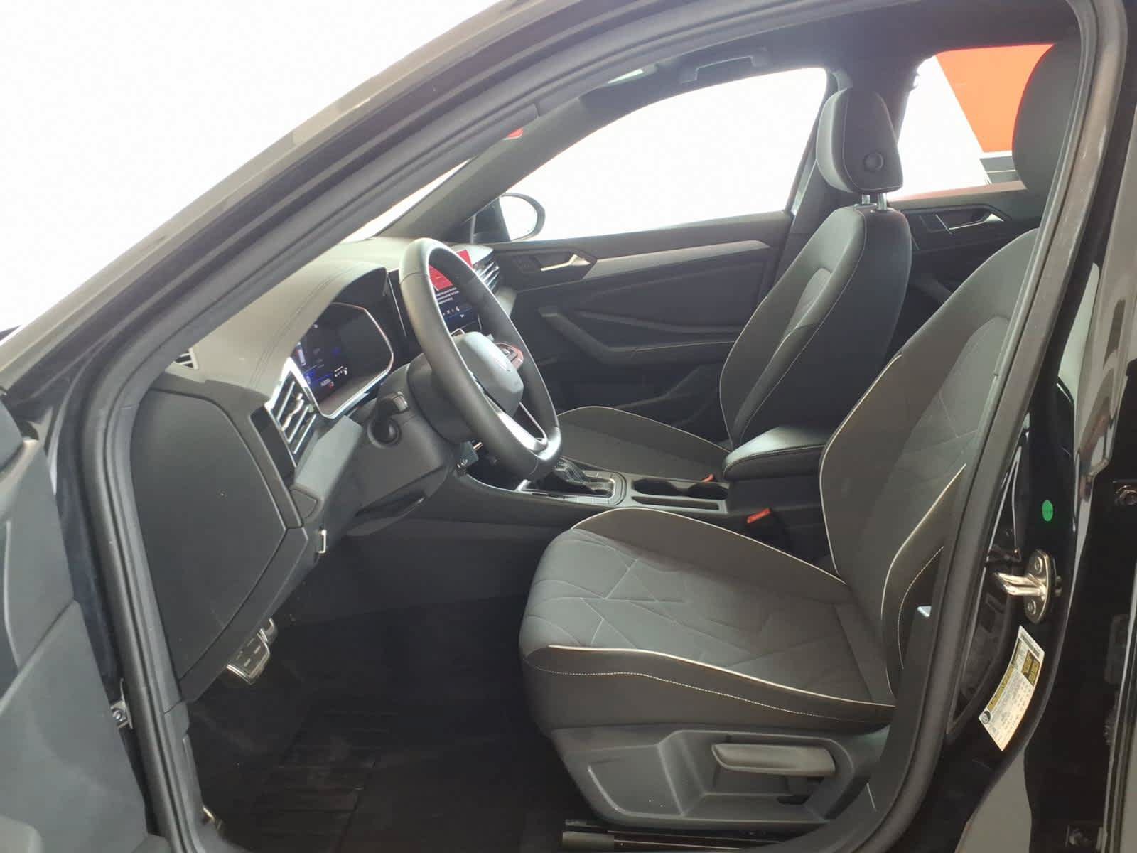 Used 2026 Volkswagen Jetta Sport FWD image 13