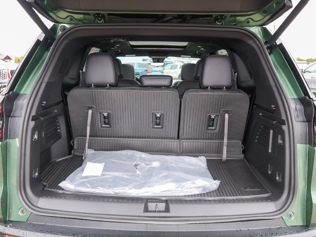 New 2027 GMC Acadia Elevation w/ Elevation Premium Package AWD/4WD image 6