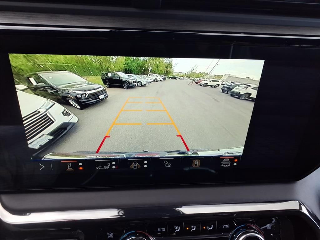 Used 2024 GMC Sierra 1500 AT4X image 25