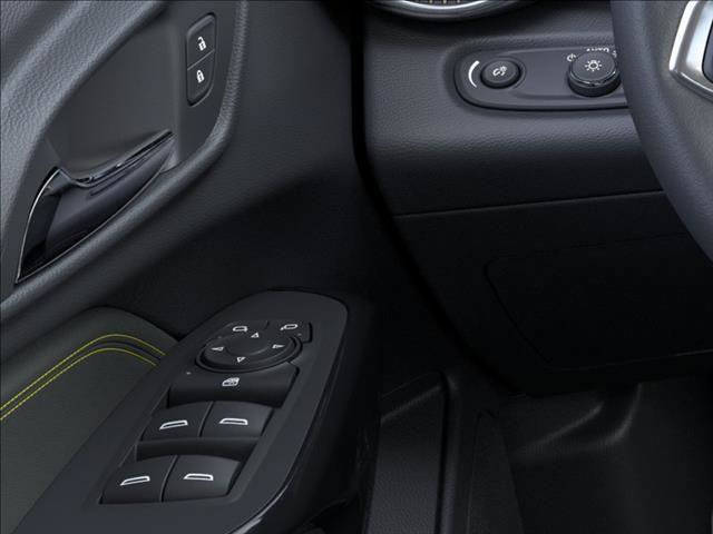 New 2026 Chevrolet Trax ACTIV w/ Sunroof Package FWD image 22