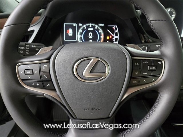 New 2025 Lexus ES 350 w/ Premium Package image 17