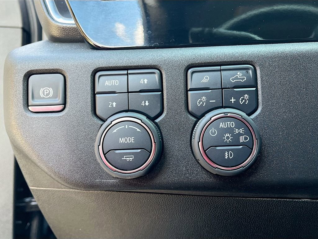 Used 2025 Chevrolet Silverado 2500 LTZ w/ Trail Boss Package image 10