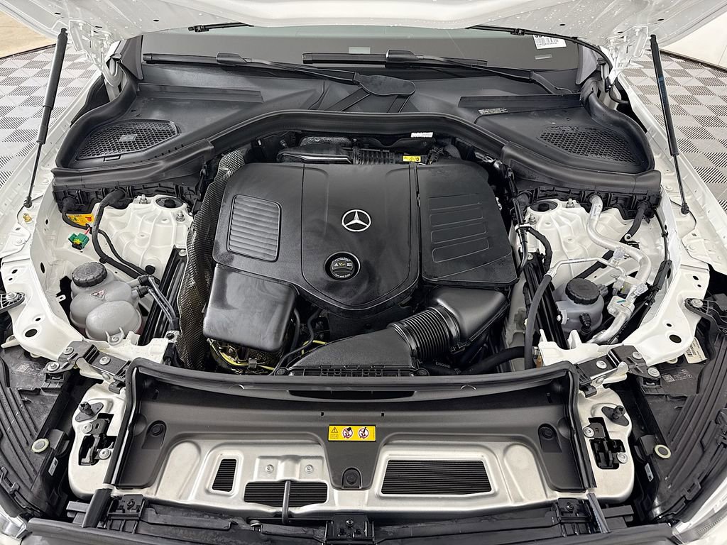 Used 2025 Mercedes-Benz GLC 350e GLC 350e image 30