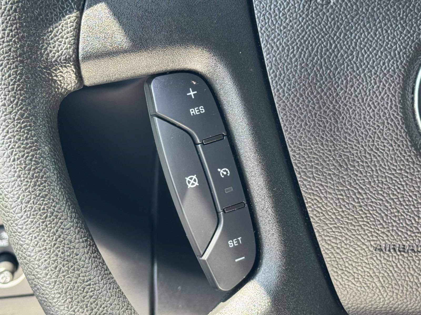 Used 2025 GMC Savana 2500 w/ Driver Convenience Package RWD image 8