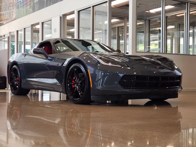 Used 2019 Chevrolet Corvette Stingray Coupe w/ Carbon Flash Badge Package RWD image 1