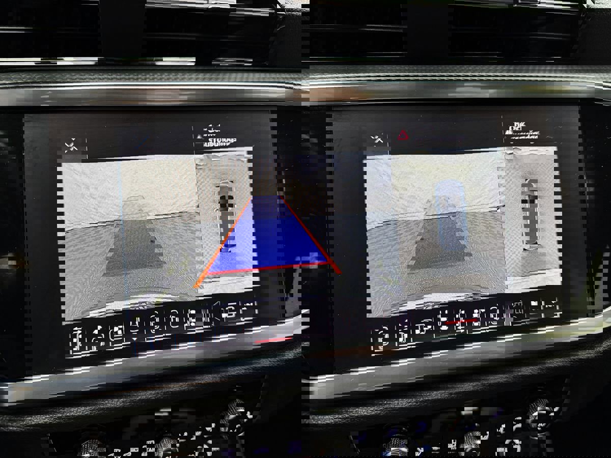 Used 2022 Audi Q3 2.0T Premium Plus w/ Premium Plus Package image 17