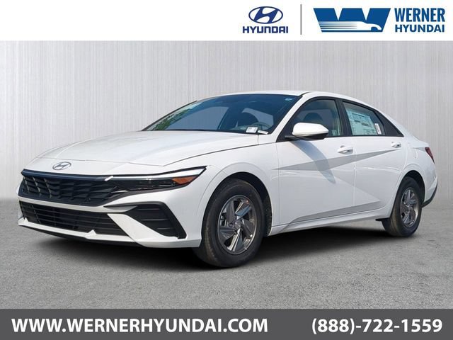 New 2026 Hyundai Elantra SE