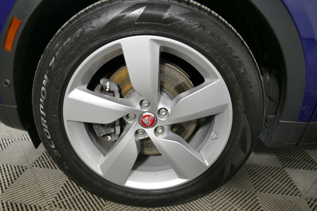 Used 2021 Jaguar E-PACE SE image 24