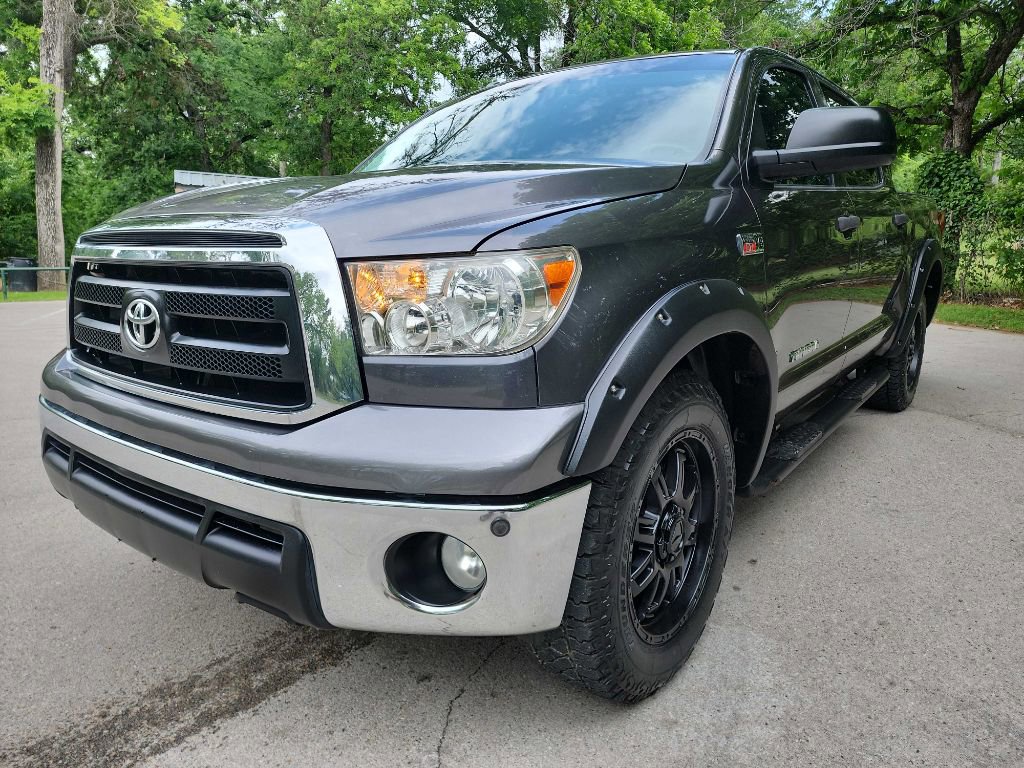 Used 2013 Toyota Tundra 2WD CrewMax w/ Tow Pkg image 3