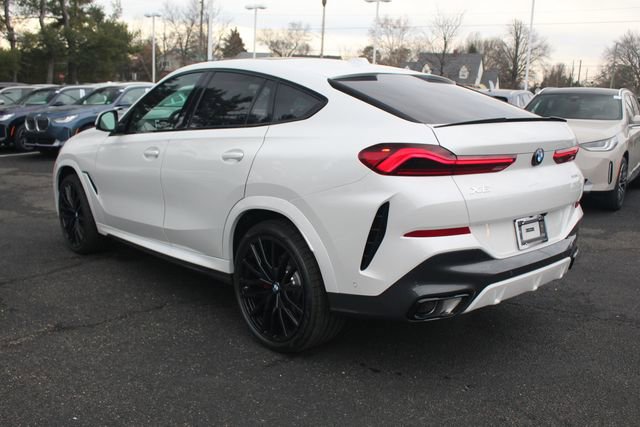 New 2026 BMW X6 xDrive40i w/ Climate Comfort Package image 5