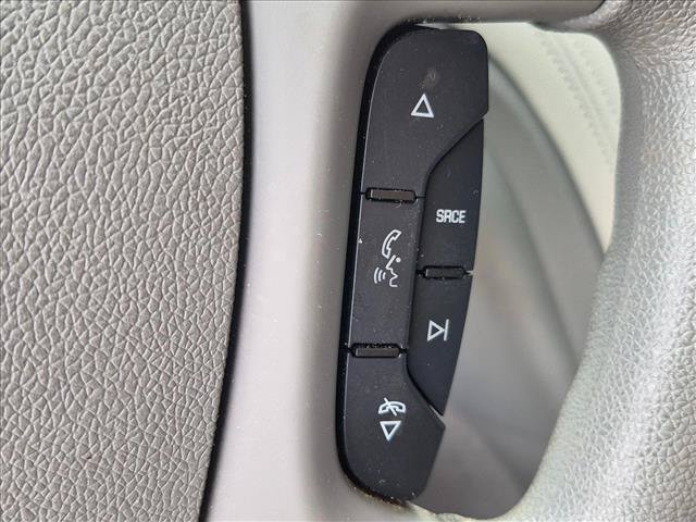 Used 2017 Chevrolet Traverse LS FWD image 11