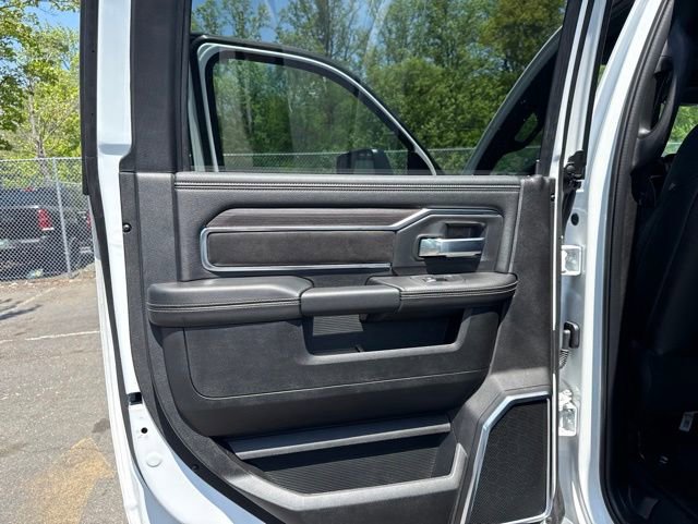 Used 2026 RAM 2500 Laramie AWD/4WD image 35