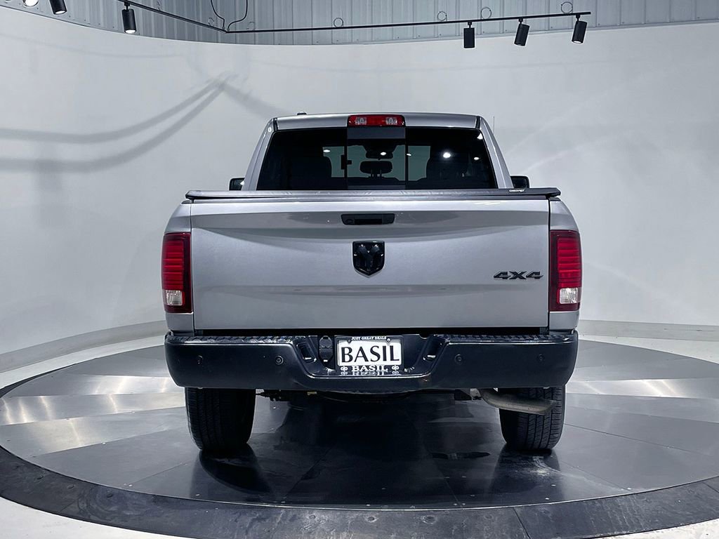Used 2019 RAM 1500 Classic Warlock AWD/4WD image 12