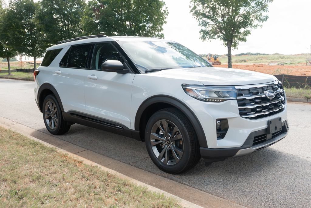 New 2026 Ford Explorer Active w/ Active Comfort Package AWD/4WD image 5