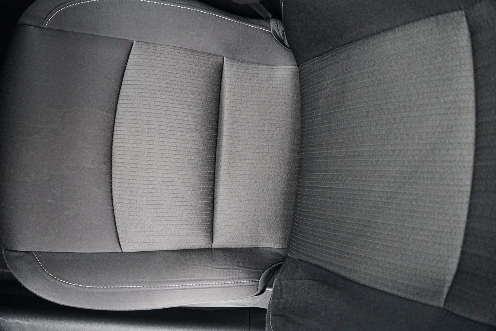 Used 2024 Nissan Altima 2.5 SV image 9