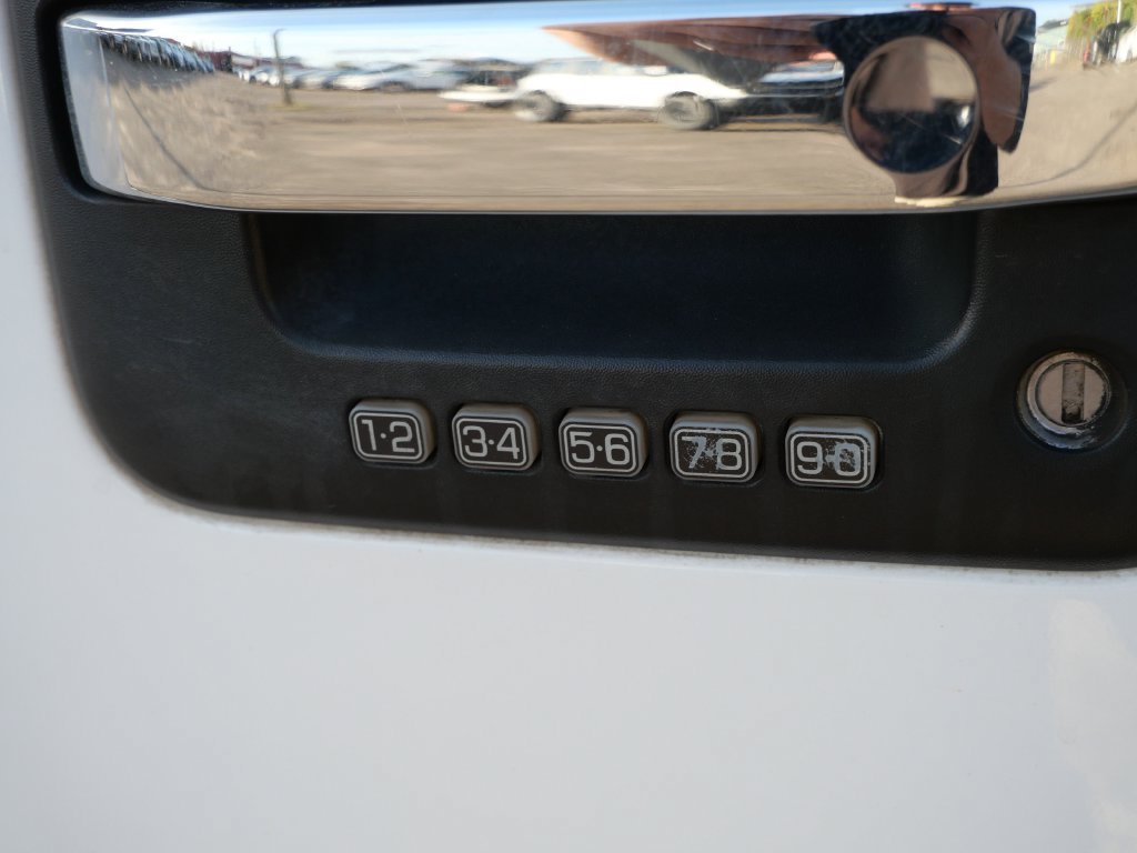 Used 2013 Ford F150 XLT w/ Luxury Equipment Group AWD/4WD image 21