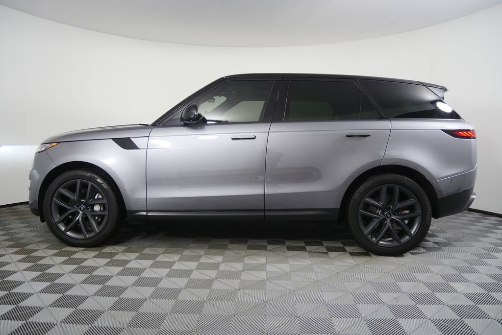 Used 2023 Land Rover Range Rover Sport SE image 6