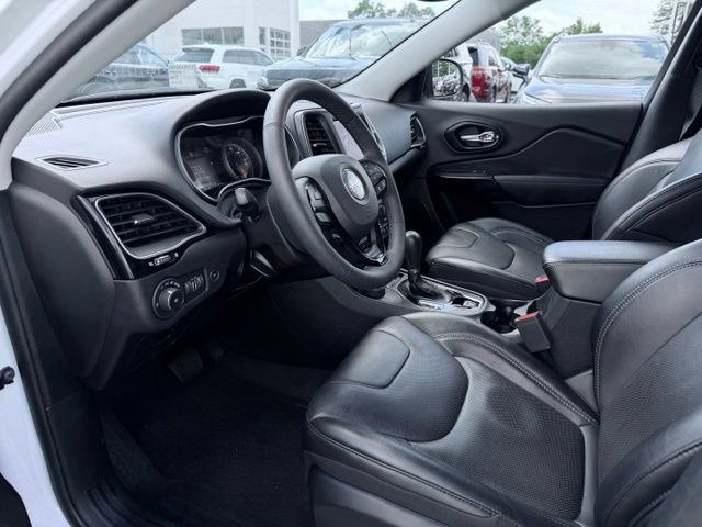 Certified 2023 Jeep Cherokee Altitude Lux w/ Lux Elite Package AWD/4WD image 23