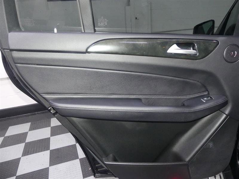 Used 2018 Mercedes-Benz GLS 450 4MATIC image 23