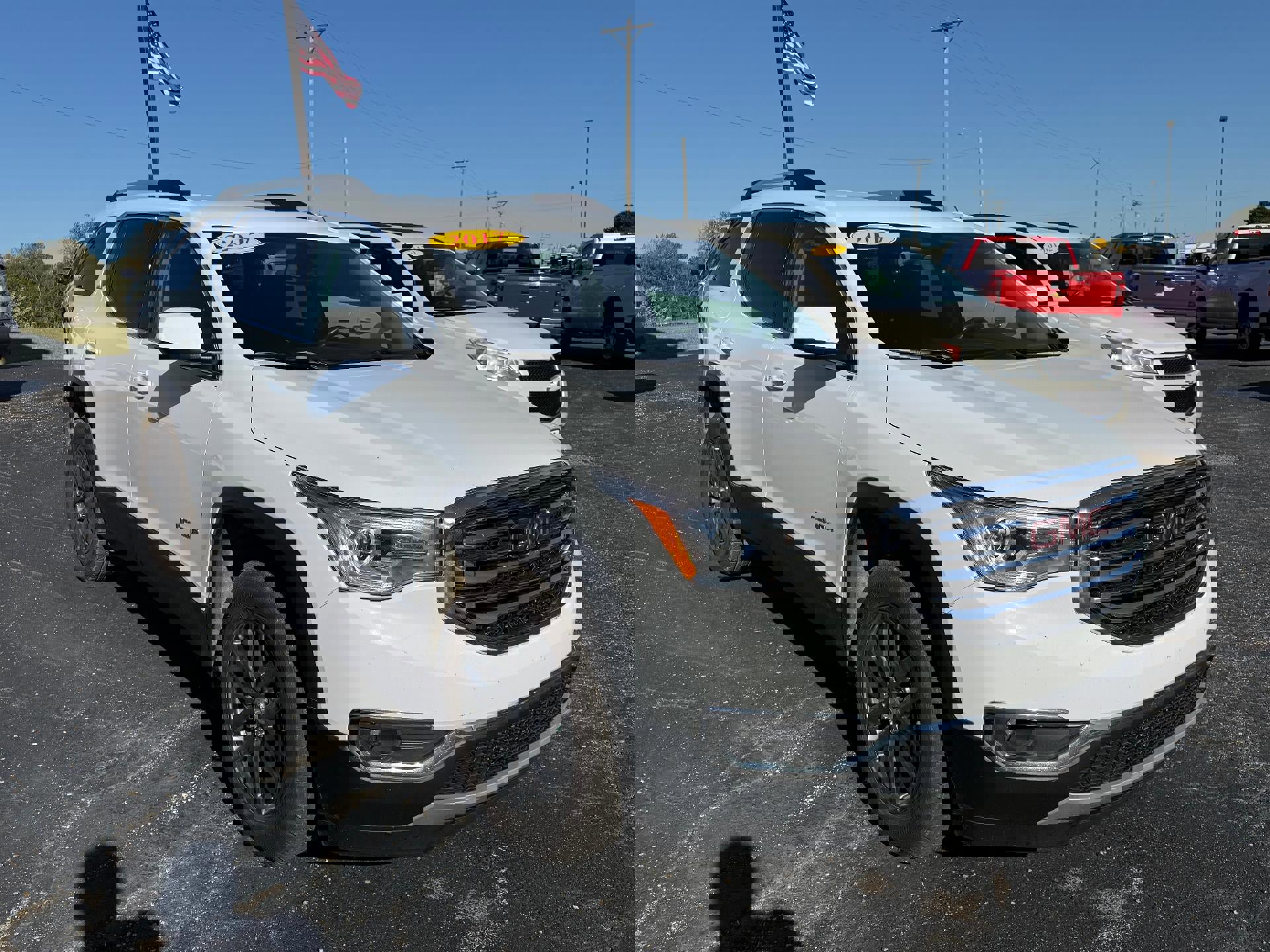 Used 2017 GMC Acadia SLT image 1