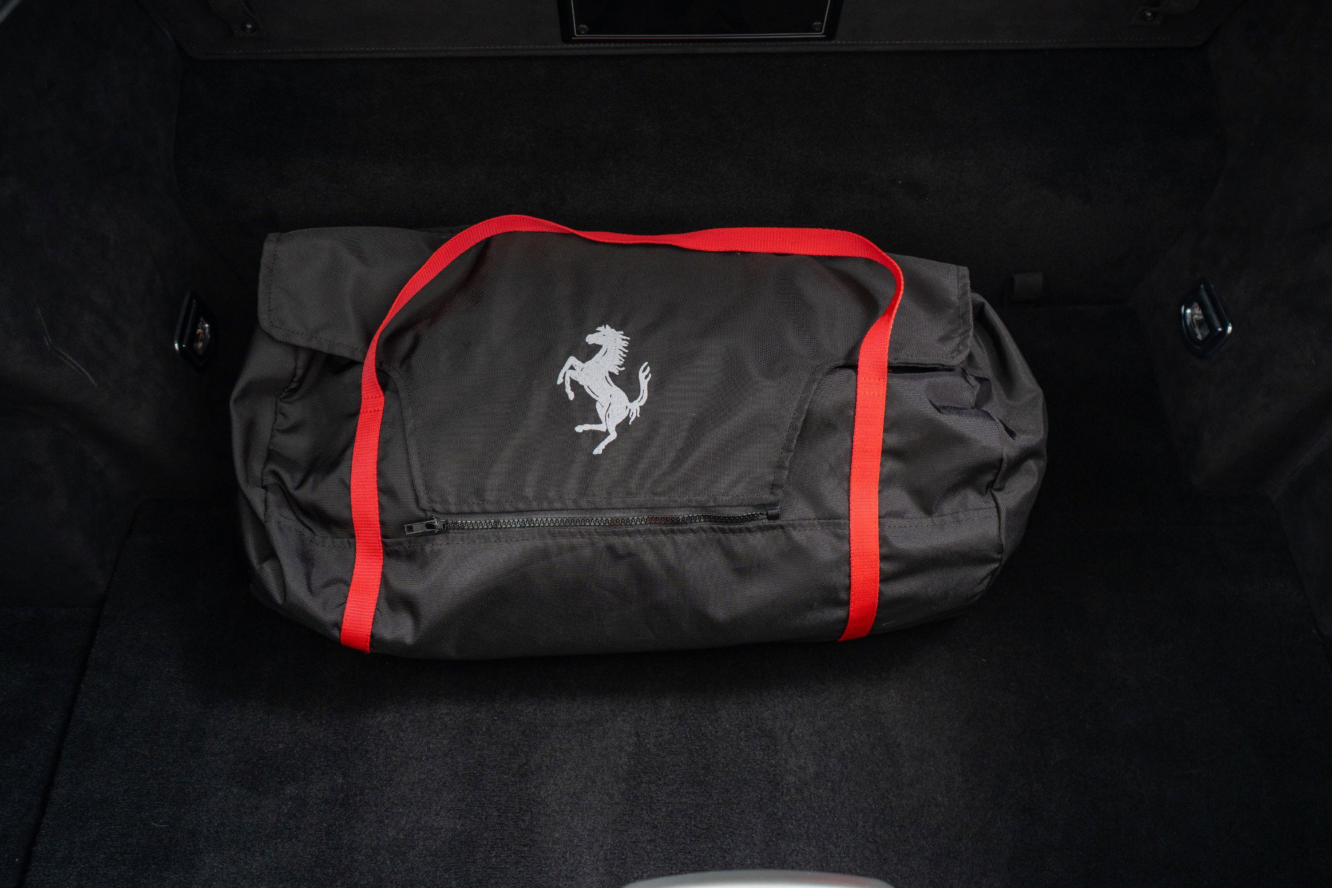 Used 2020 Ferrari 812 Superfast image 37