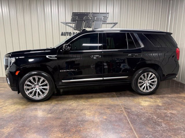 Used 2021 GMC Yukon Denali w/ Denali Premium Package AWD/4WD image 3