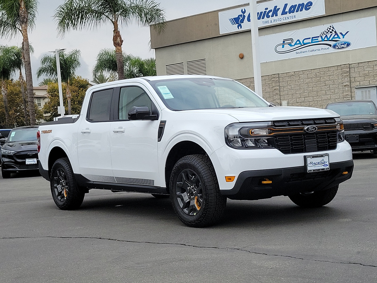New 2024 Ford Maverick Tremor w/ Tremor Off-Road Package
