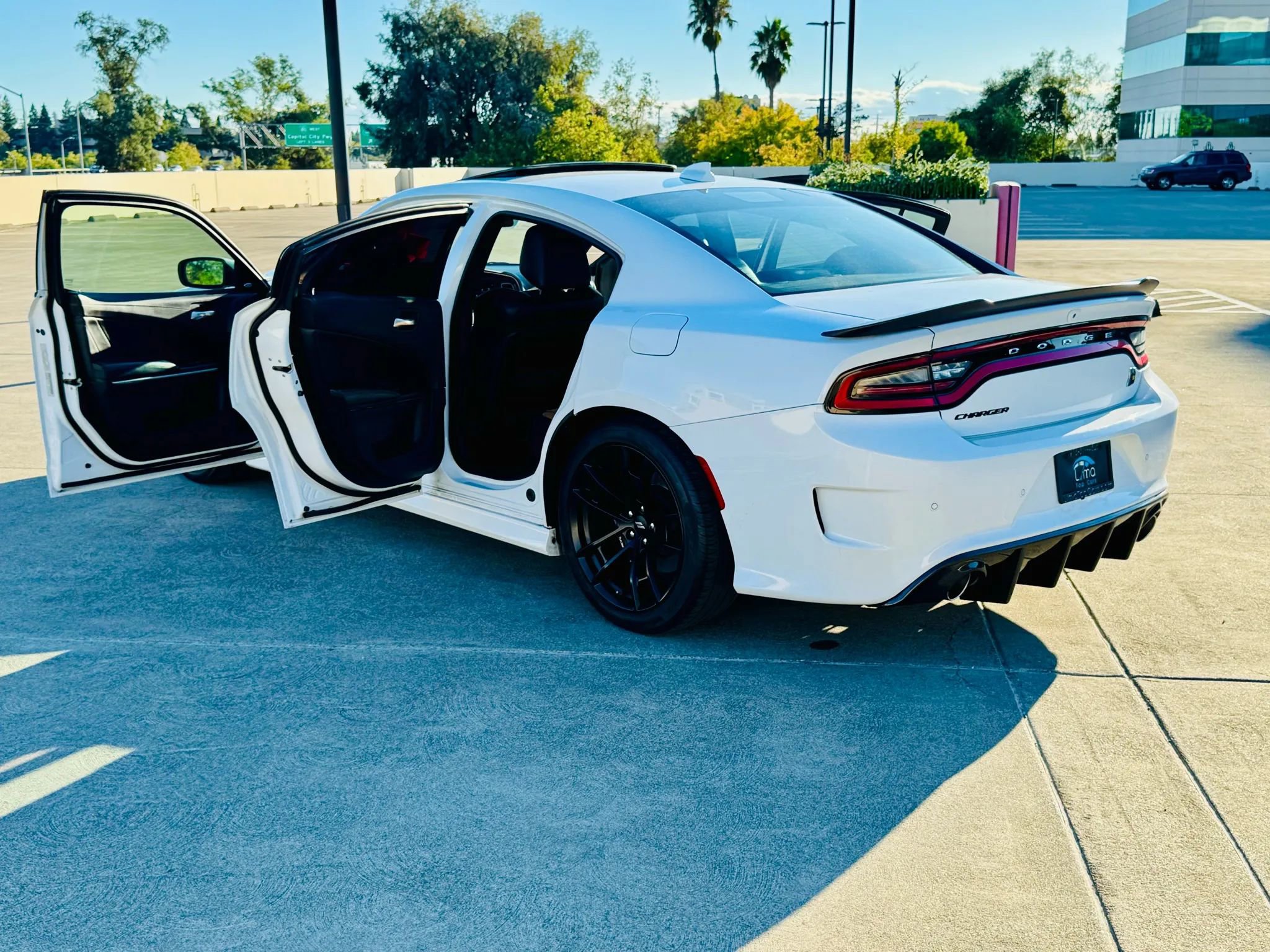 Used 2021 Dodge Charger Scat Pack w/ Dynamics Package image 25