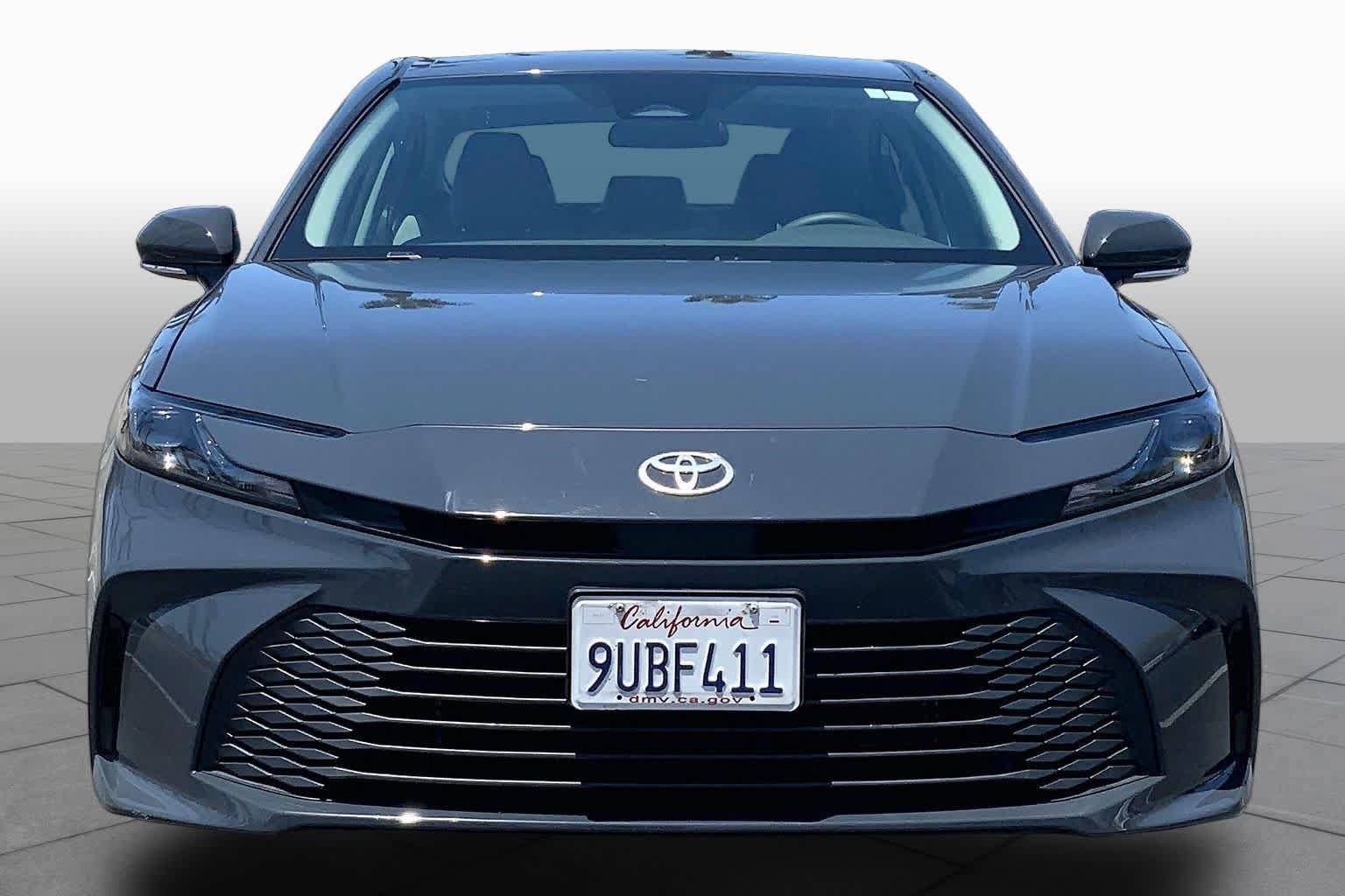 Certified 2025 Toyota Camry LE FWD image 3