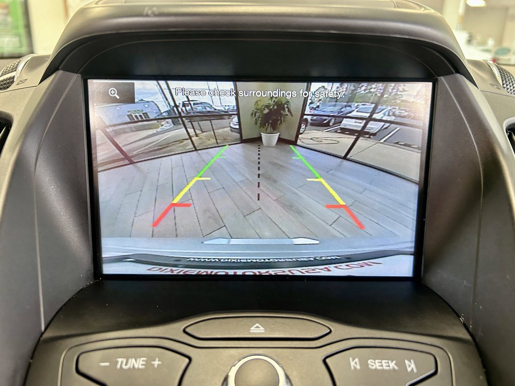 Used 2014 Ford Escape SE w/ Equipment Group 201A FWD image 11