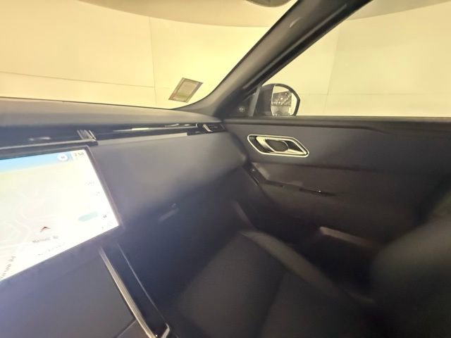 Used 2024 Land Rover Range Rover Velar Dynamic SE image 26