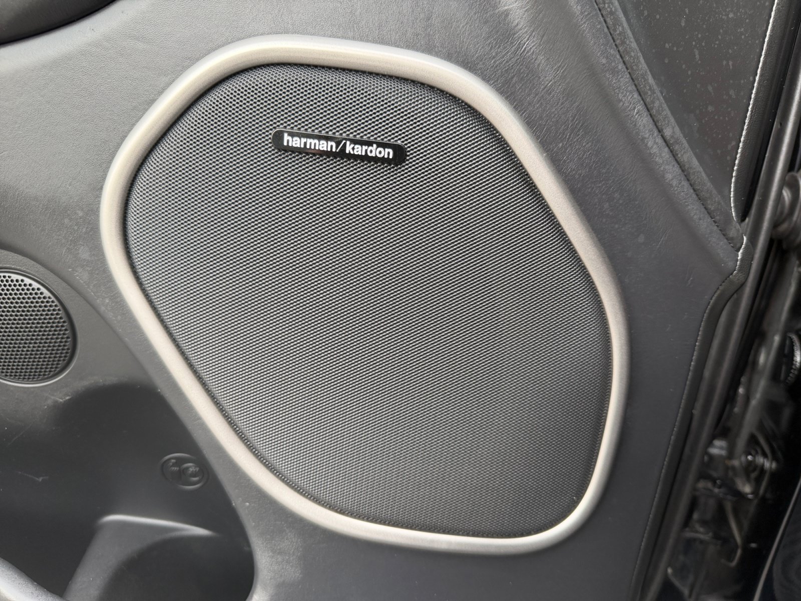 Used 2017 Jeep Grand Cherokee SRT AWD/4WD image 19