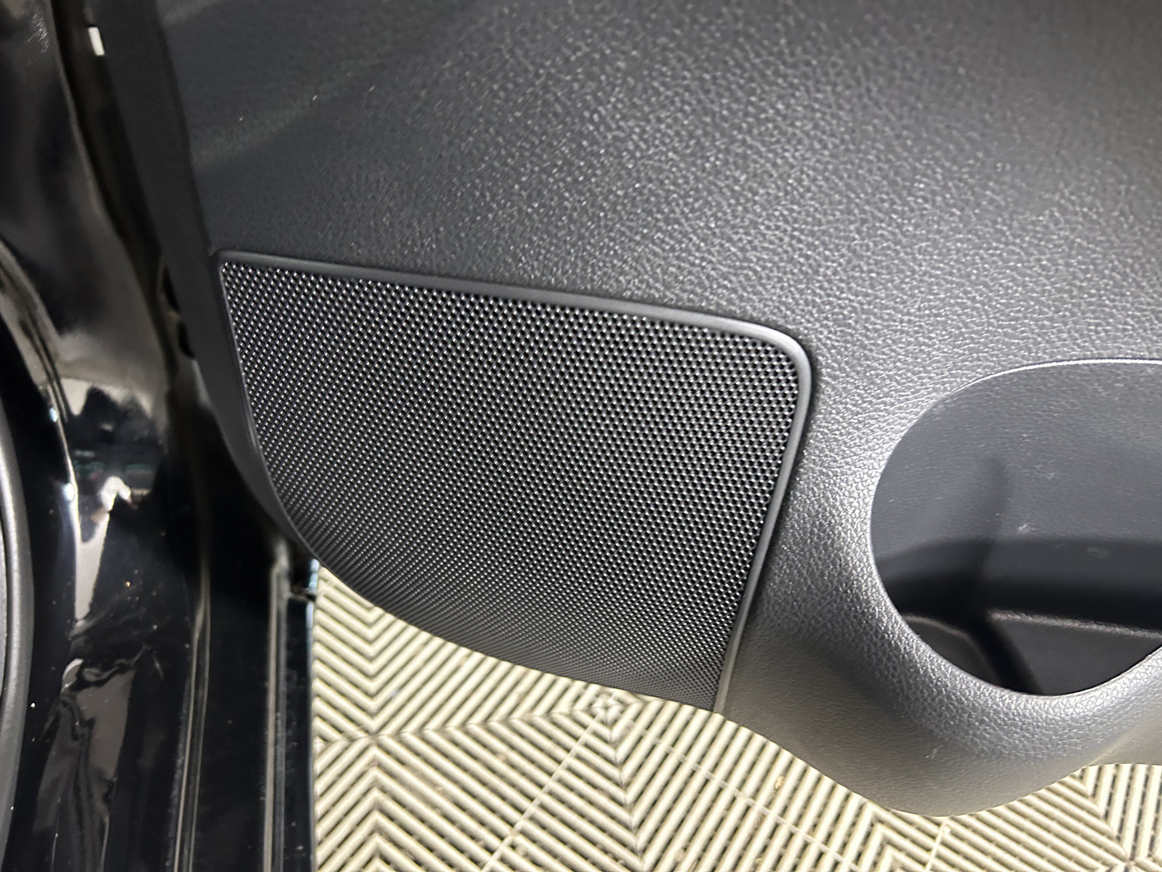 Used 2018 Nissan Sentra SV FWD image 28