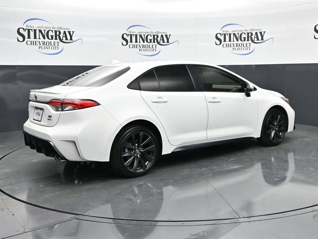 Used 2025 Toyota Corolla SE FWD image 7
