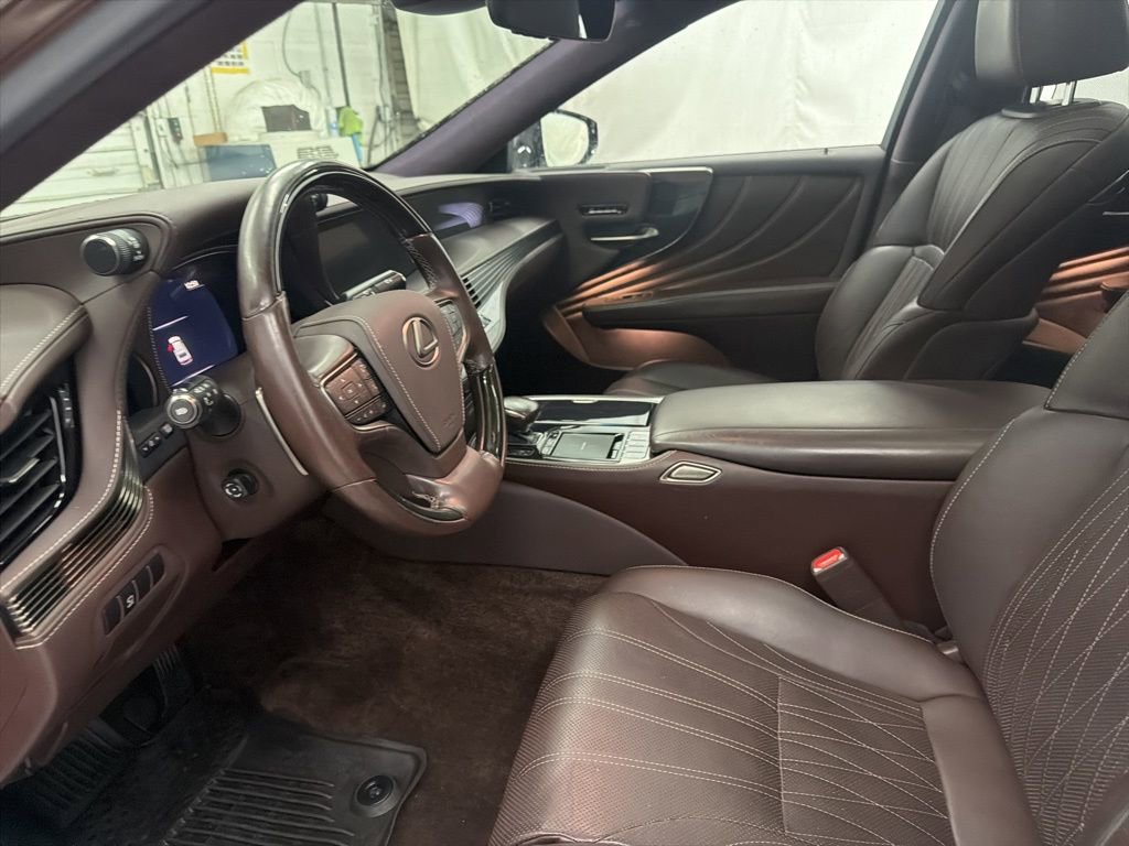 Used 2018 Lexus LS 500 AWD w/ Luxury Package image 14