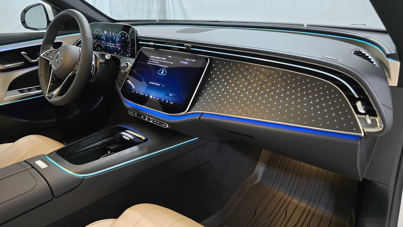 New 2026 Mercedes-Benz E 350 4MATIC Sedan image 11