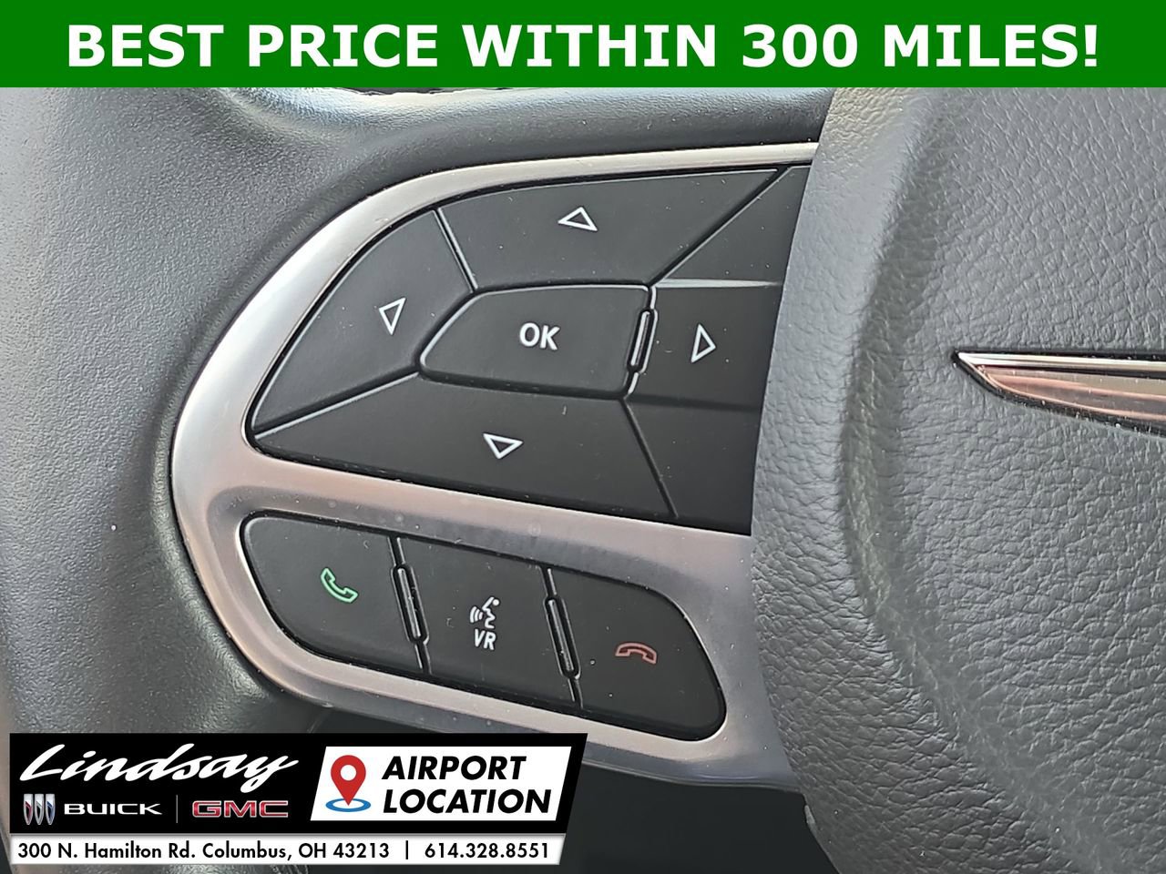 Used 2022 Chrysler 300 Touring image 38