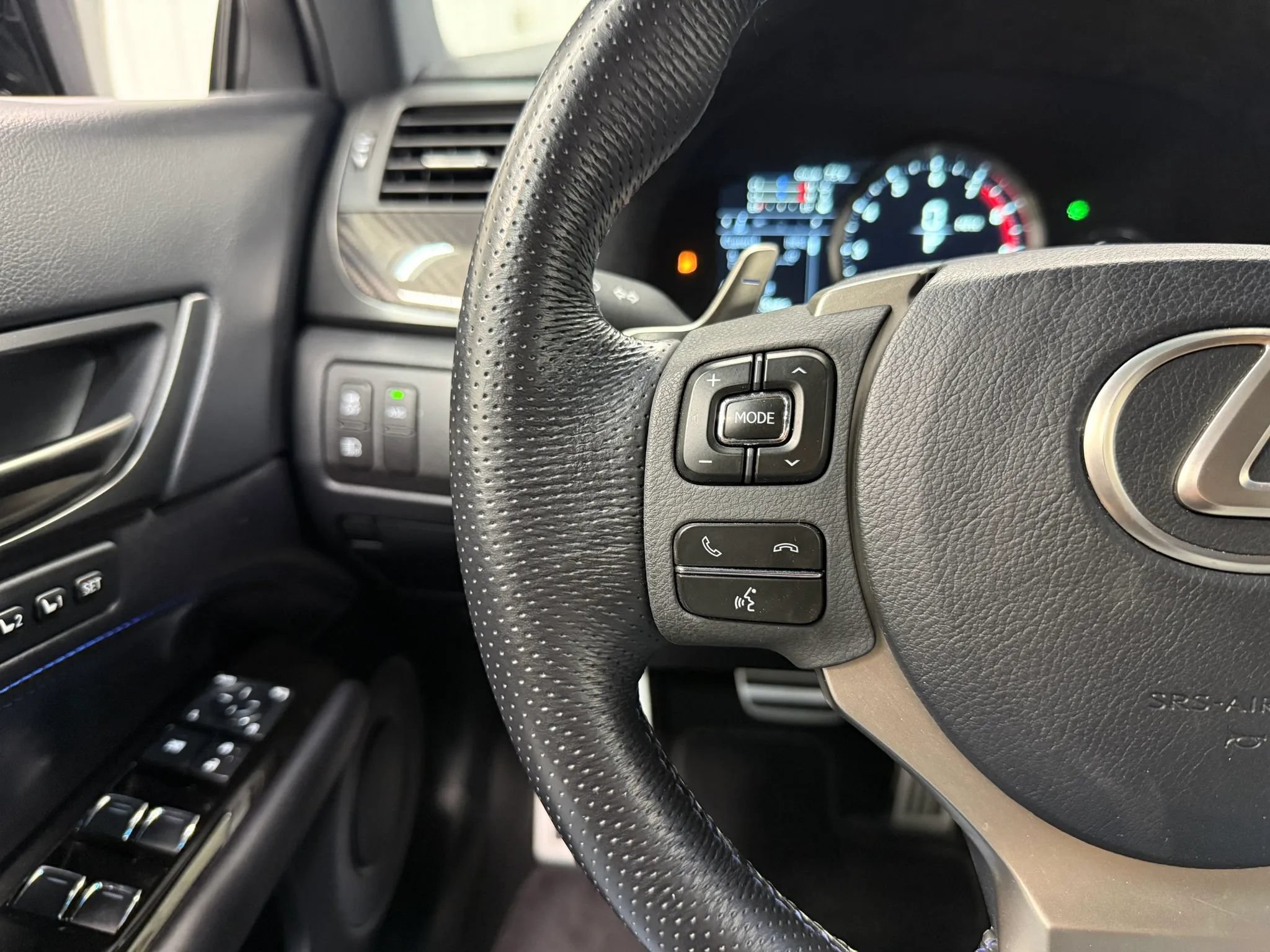 Used 2016 Lexus GS F RWD image 29