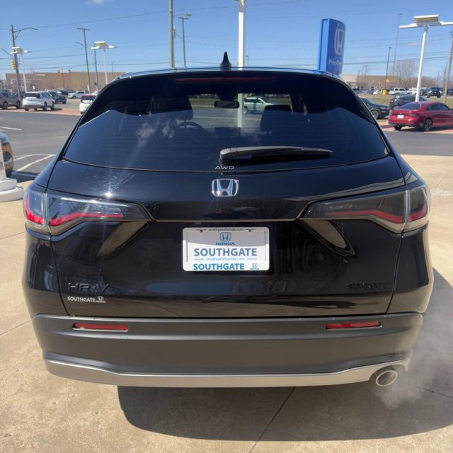 Certified 2026 Honda HR-V Sport image 4