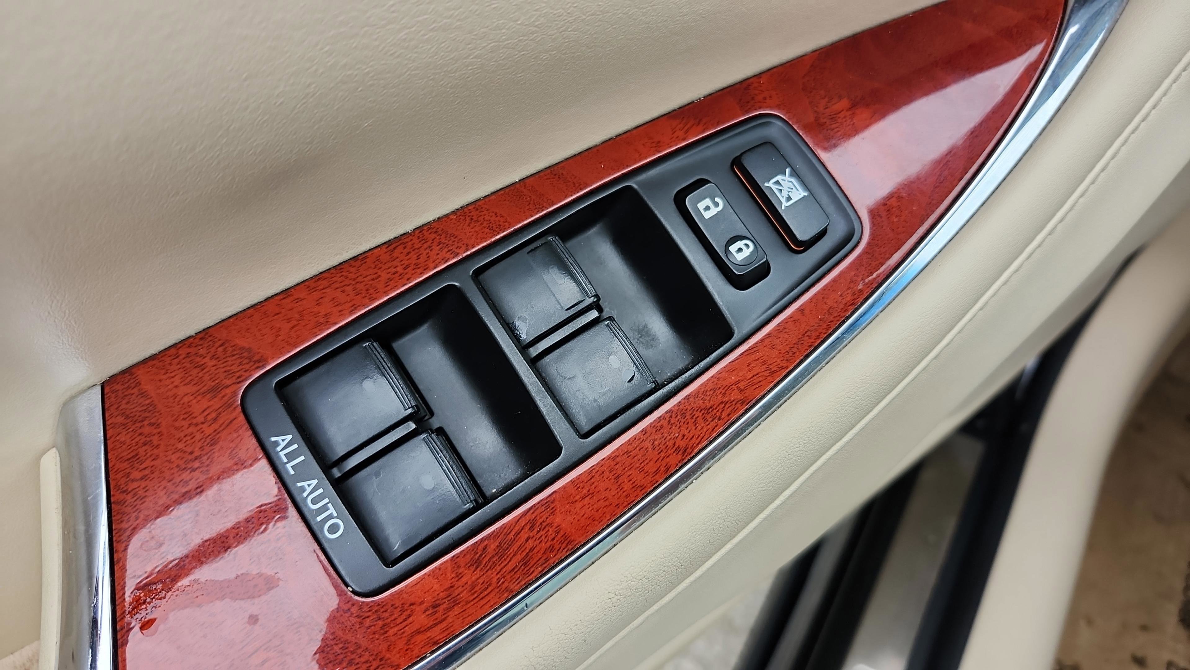 Used 2012 Lexus ES 350 image 31