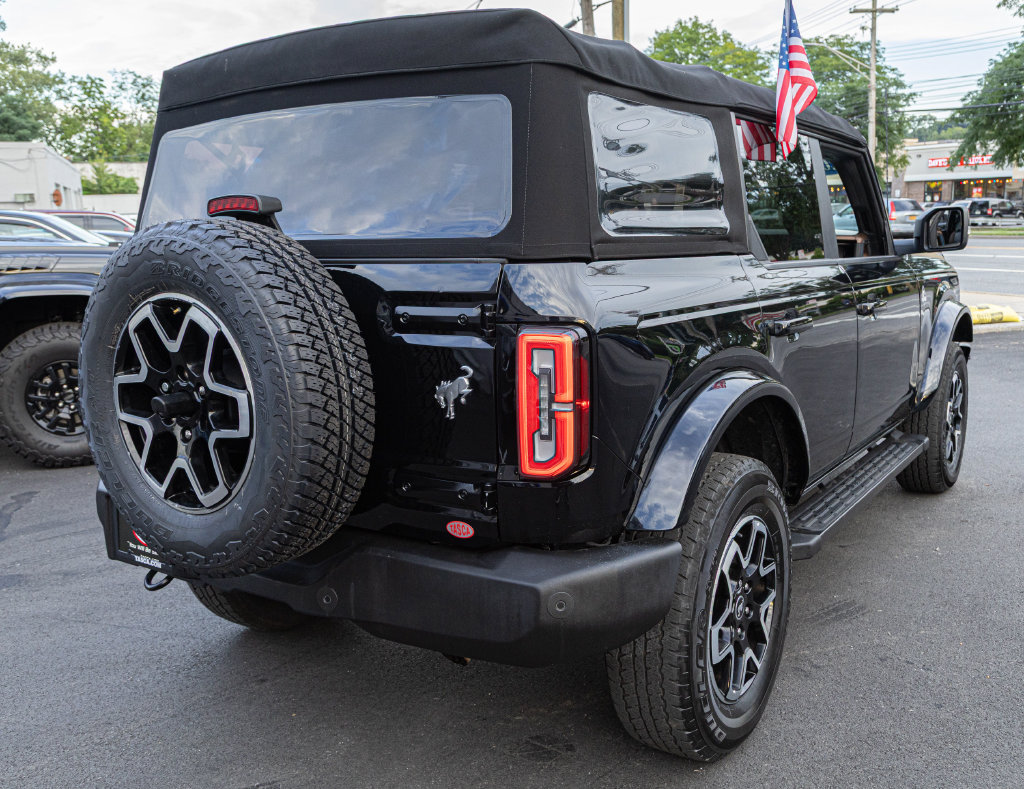 Used 2022 Ford Bronco Outer Banks AWD/4WD image 6