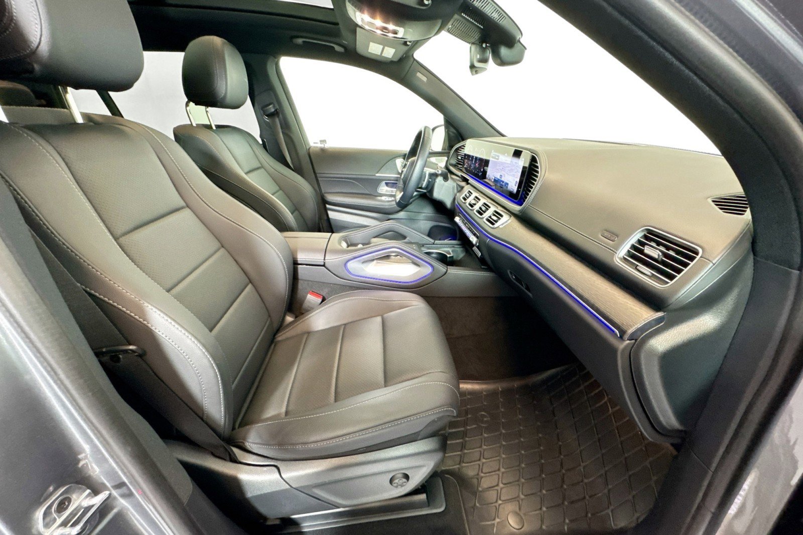 Certified 2025 Mercedes-Benz GLS 450 GLS 450 4MATIC SUV image 27