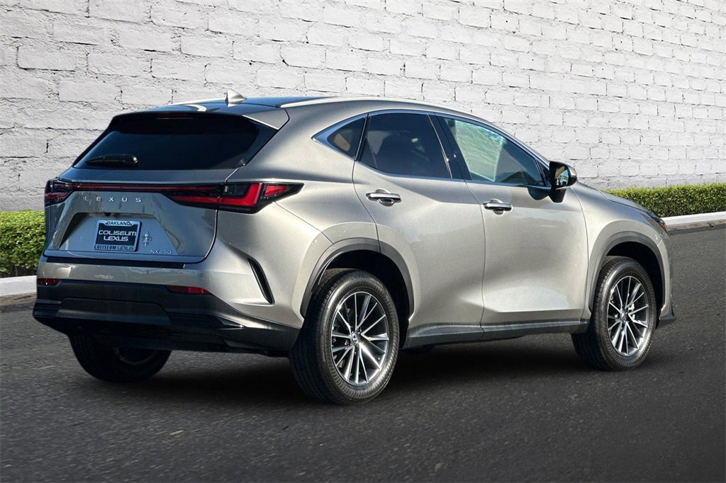 Used 2025 Lexus NX 250 FWD w/ Premium Package image 4
