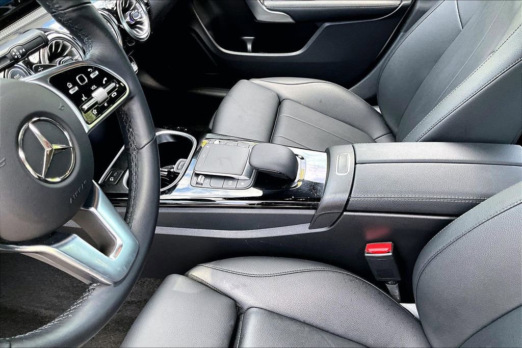 Used 2023 Mercedes-Benz CLA 250 image 13