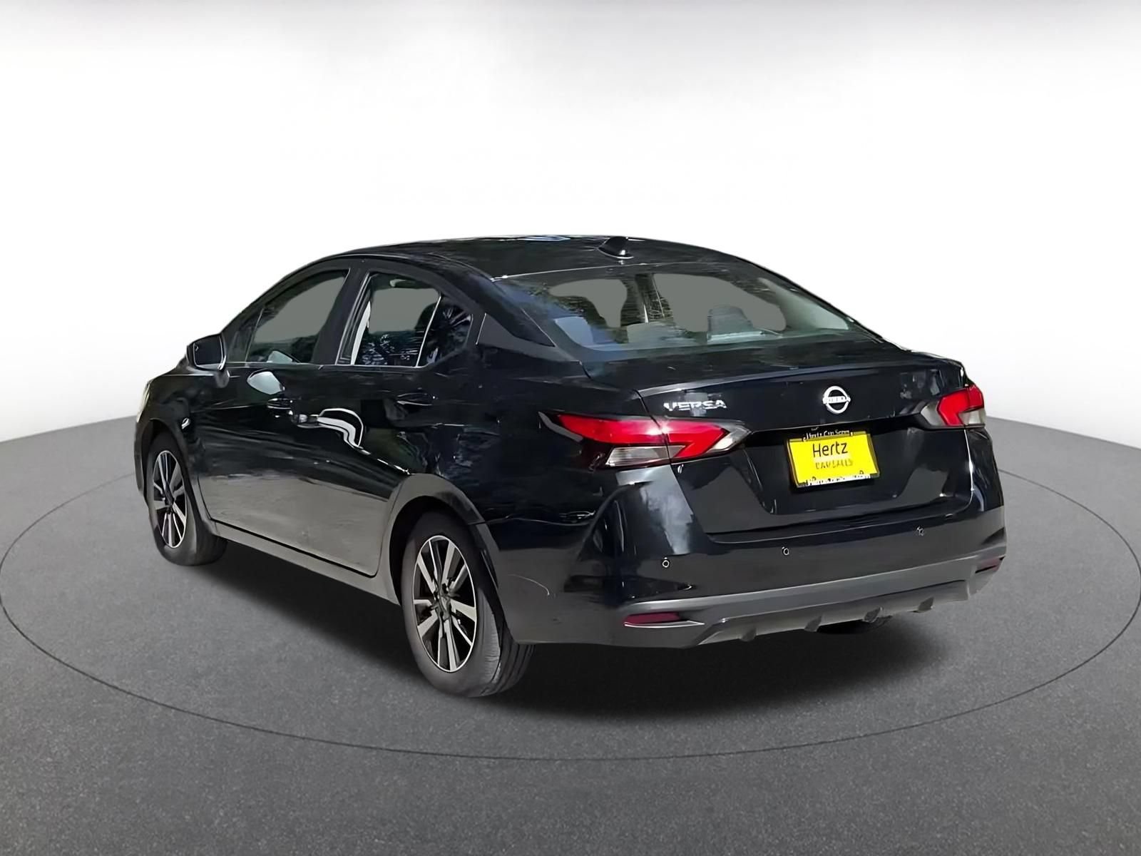 Used 2025 Nissan Versa SV FWD image 12