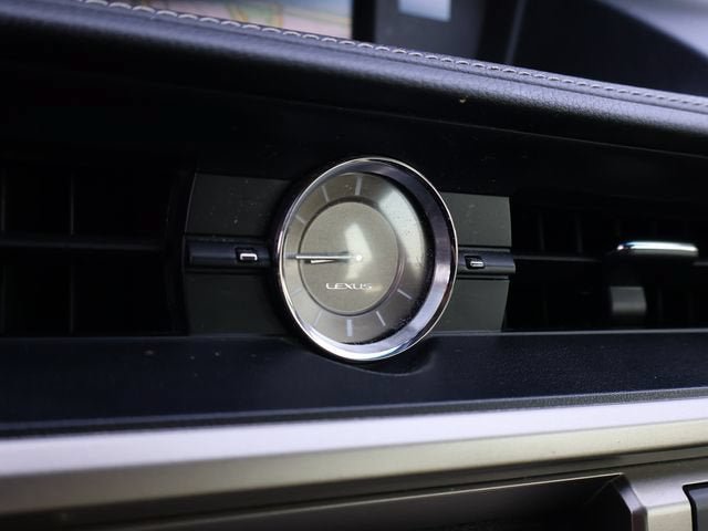 Used 2015 Lexus ES 300h w/ Navigation System Package FWD image 29